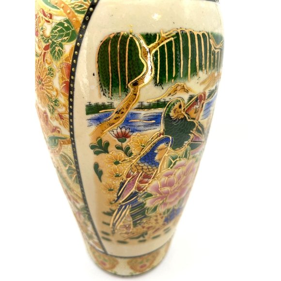 Satsuma Style Gold Hand painted Parrot and Florals Ceramic Vase - Picture 12 of 15